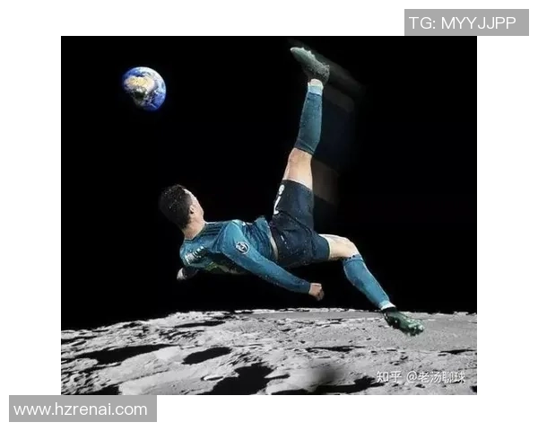 足球巨星亲身体验滑滑梯的乐趣 引发球迷热议与欢笑不断 足球巨星亲身体验滑滑梯的乐趣 引发球迷热议与欢笑不断