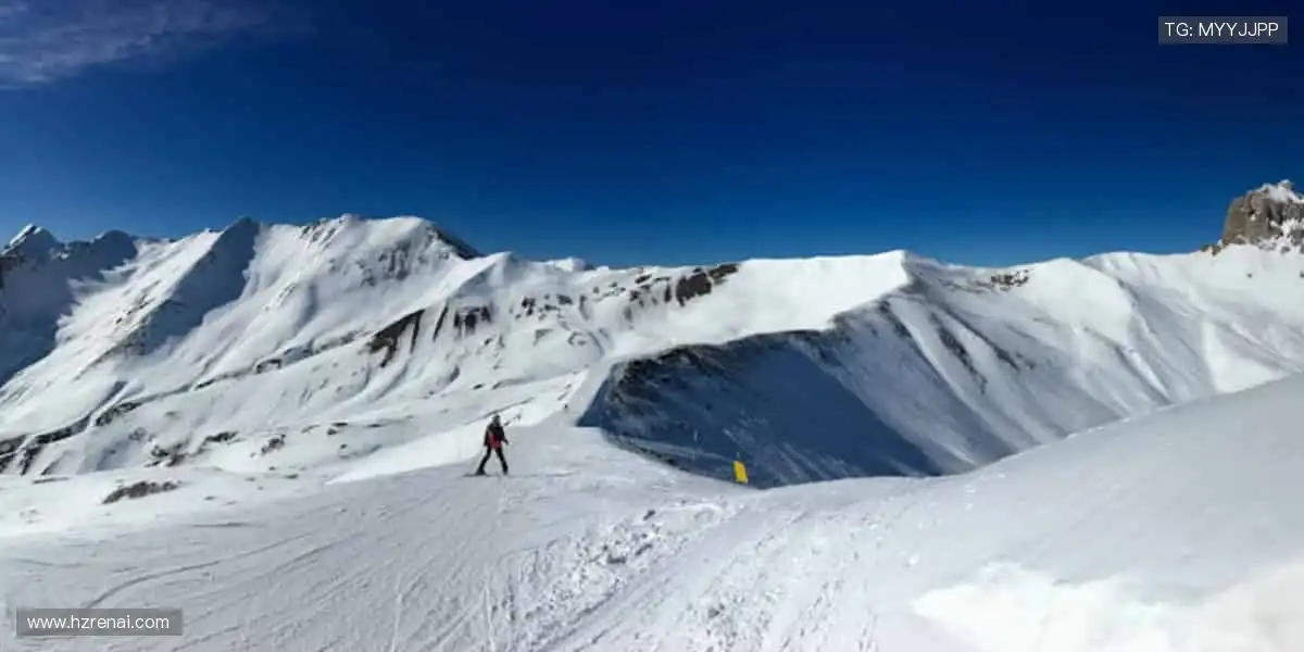 🎁潮酷周边，把热爱穿在身上！